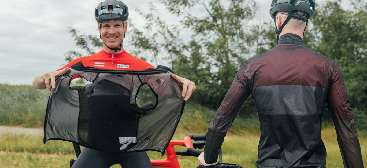 Test: Vrecková záchrana každého cyklistu - Sportful vesta a bunda odolá vetru aj vode