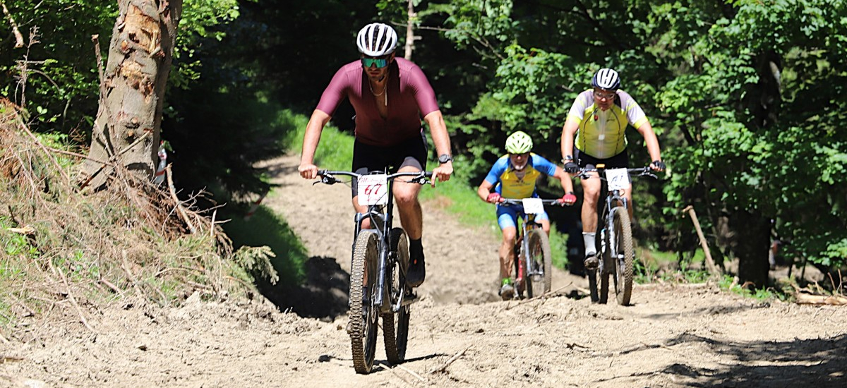 Repotáž: Medvedí okruh – 29. ročník MTB pretekov sa zmenil na jesenný cyklokros