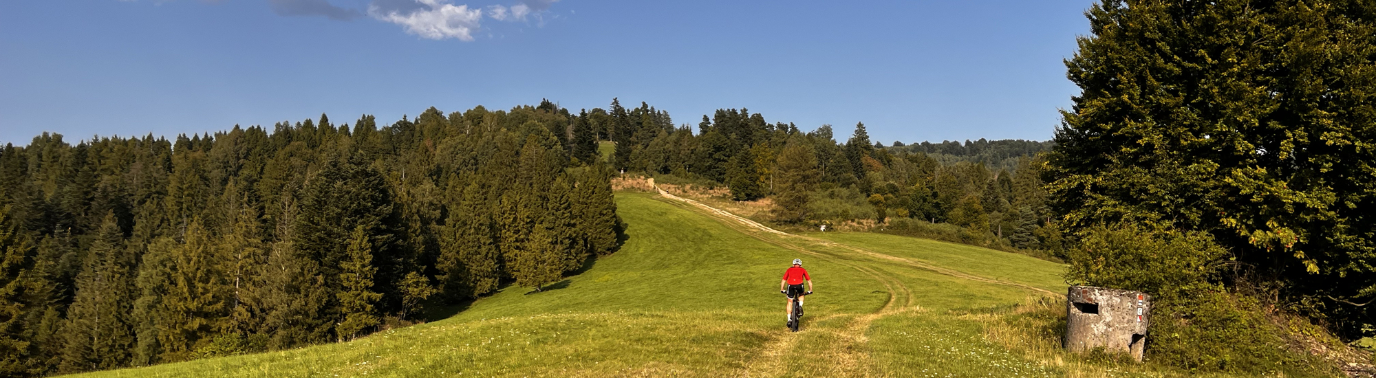 Zbojn&iacute;ckym chodn&iacute;kom cez rozhľadne ponad O&scaron;čadnicu (tip na v&yacute;let)