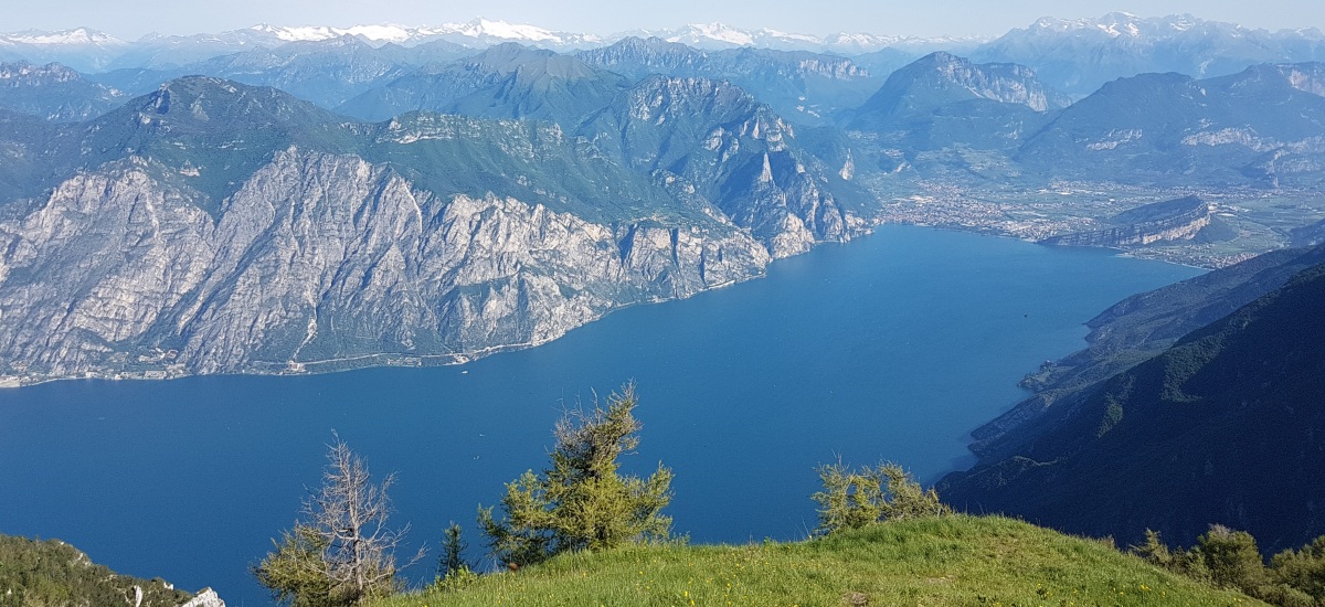 Tip na dovolenou: Lago di Garda - skvělé terény, výhledy i koupání