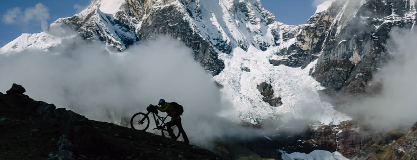 Poriadna v&yacute;zva - Huayhuash