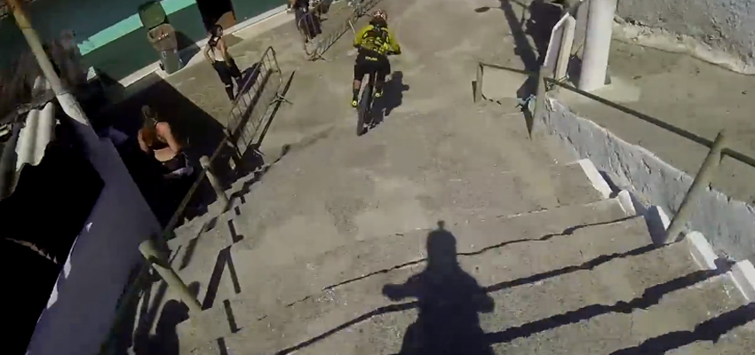 Prv&aacute; treningov&aacute; jazda Filipa Polca na trati City downhill world tour 2014