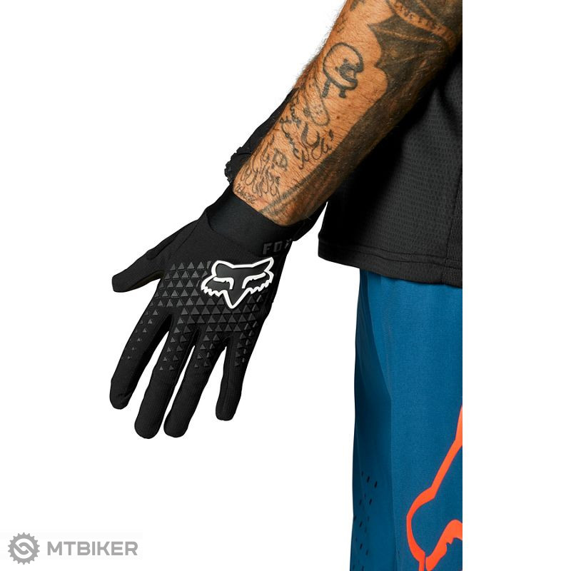 Fox Defend rukavice, čierna