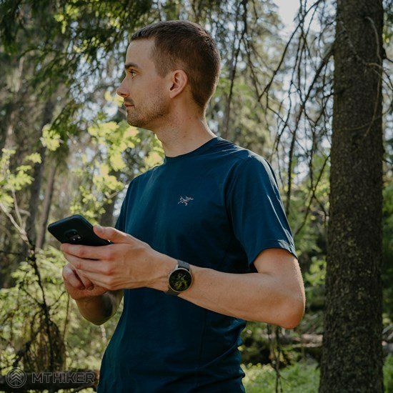 Suunto 9 Peak Pro Forest Green - Thin and tough GPS multisport watch