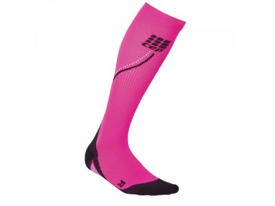 CEP women&amp;#39;s compression knee socks for running reflex pink