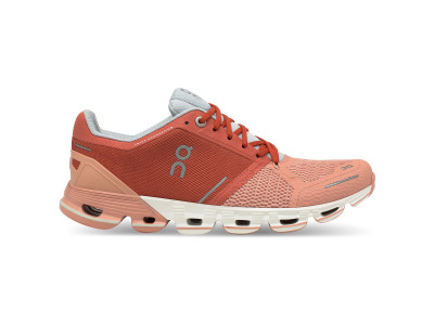 ON Cloudflyer women&#39;s running shoes Ginger / White