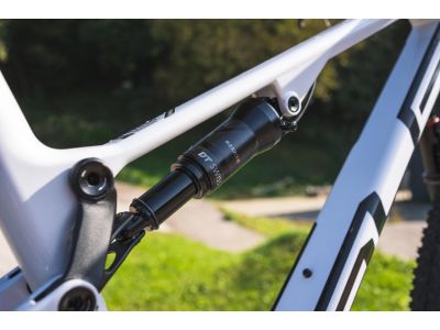 Bicicletă Superior XF 979 RC 29, alb lucios/negru holograma, exponat editorial