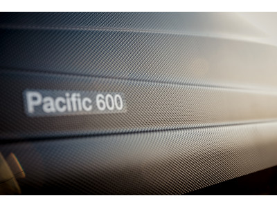 Thule Pacific 600 Antracit Aeroskin střešní box