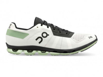 On Cloudflash 2 women&#39;s running shoes White / Black