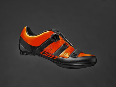 DMT R2 cycling shoes, orange fluo