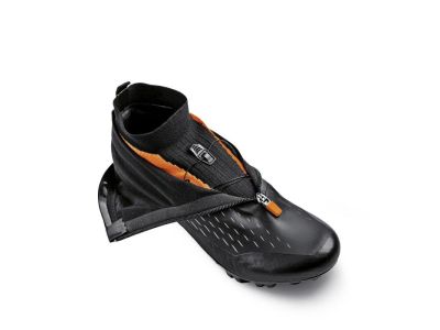 DMT WKM1 winter cycling shoes, black