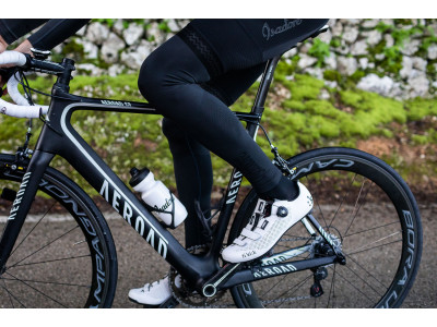 Isadore Cycling Eco-kötött patentmelegítők, fekete