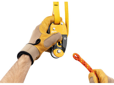 Petzl EJECT adjustable tree anchoring system