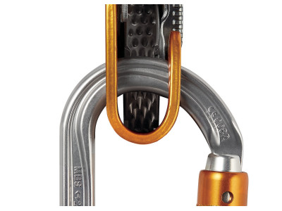 Petzl OK BALL LOCK carabiner oval with automatic lock.