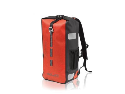 XLC cestovný vodeodolný batoh 25 l červená