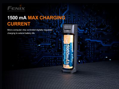 Fenix ​​​​ARE-X1 V2.0 (Li-Ion) USB-Ladegerät