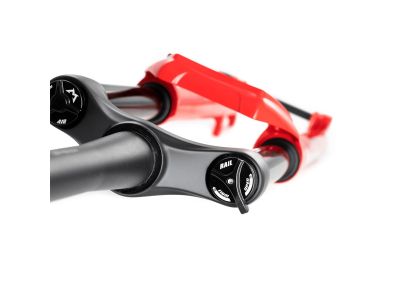 Marzocchi Bomber Z2 Air 29&quot; suspension fork, 120 mm, red