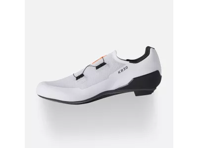 Pantofi DMT KR30, albi