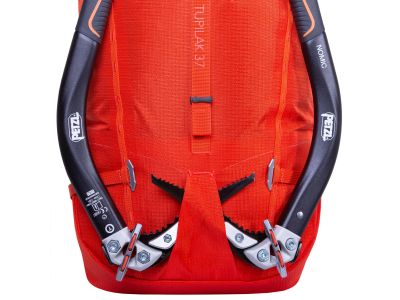 Mountain Equipment Tupilak hátizsák, 37+ l, magma