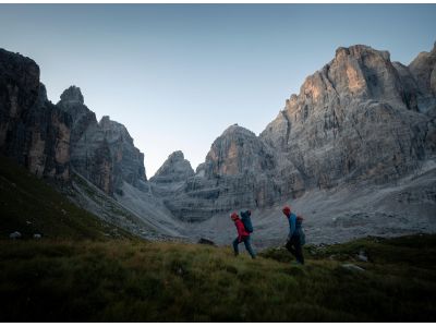 Mountain Equipment Particle Damenjacke, capsicum/tibetan red