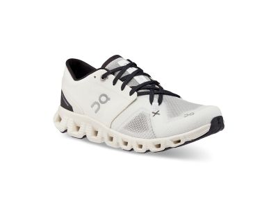 On Cloud X 3 women&amp;#39;s sneakers, white/black
