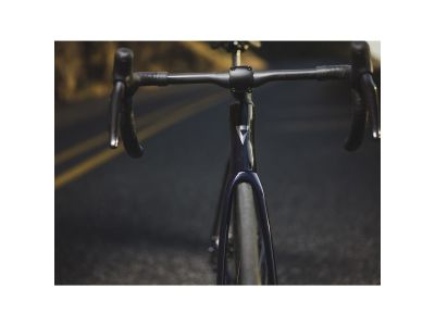 Bicicletă Giant Propel Advanced PRO 0 Di2 28, black currant