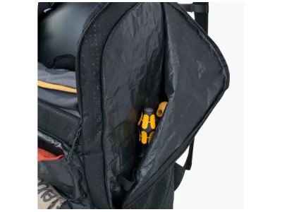EVOC Gear hátizsák 90 l, fekete