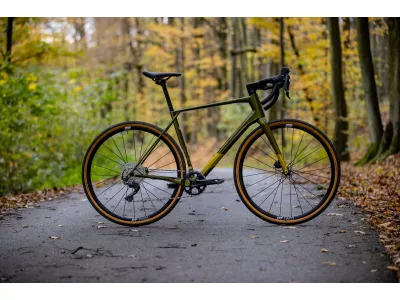 Superior X-ROAD TEAM COMP GR 28 bicykel, gloss olive chrome
