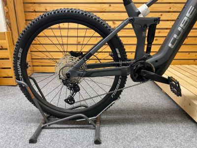 Gist Stabilus bike display stand, black
