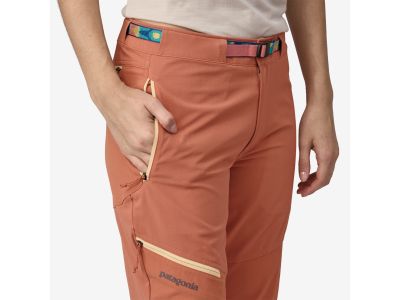 Patagonia Altvia Alpine Damenhose, regular, schwarz