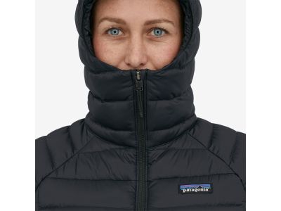 Patagonia Down Sweater Hoody dámska bunda, čierna