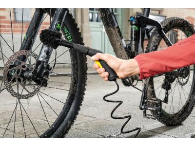 Kärcher OC 3 + low-pressure mobile bike cleaner