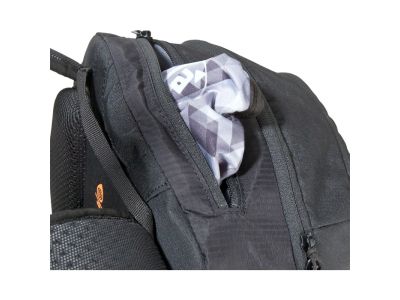 AMPLIFI TR 12 backpack, 12 l, green