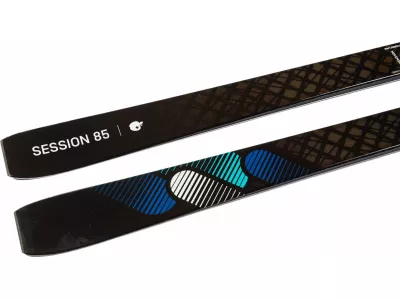 Movement Session 85 skis