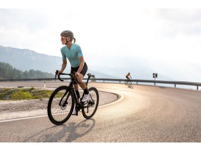 Pinarello X5 Shimano 105 Di2 bike, xolo black