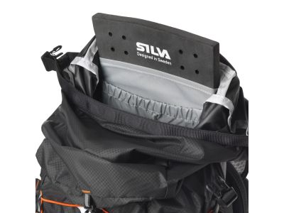 Silva Strive backpack, 23+3 l black