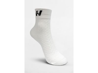 NEBBIA HI-TECH Crew-Socken mit N-Muster, weiß