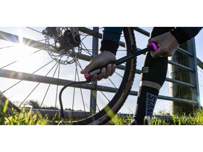 Muc-Off AirMach Carbon minipumpa