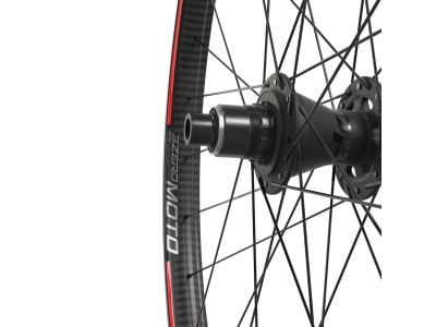 Zipp 3Zero Moto 29&quot; Boost Vorderrad, 15x110 mm, 6 Löcher, Carbon, Silber Logo/Silber Line Grafik