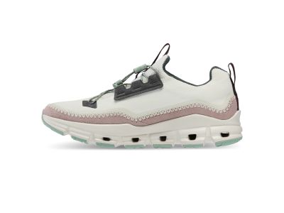 On Cloudaway women&#39;s sneakers, ice/moss