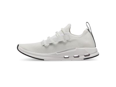 On Running Cloudeasy női cipő, festetlen fehér/fekete