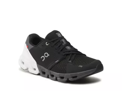 On Cloudflyer 4 shoes, black/white