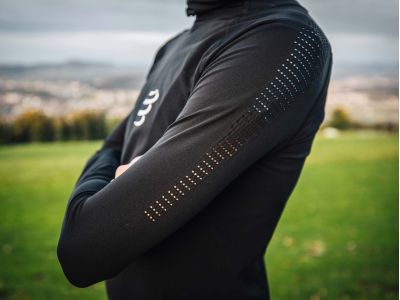 COMPRESSPORT 3D Thermo UltraLight Racing Sweatshirt, schwarz