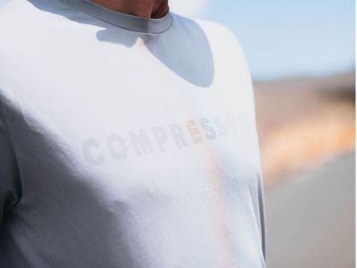 COMPRESSPORT Logo T-shirt, Estate Blue/Pacific Coast