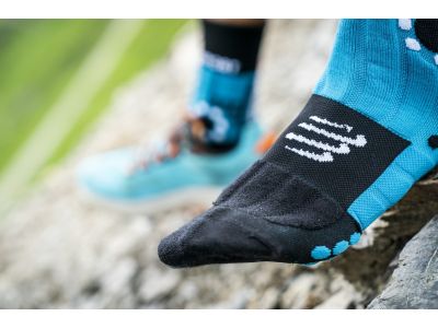 Skarpety COMPRESSPORT Pro Racing Winter Trail, Mosaic Blue/Black