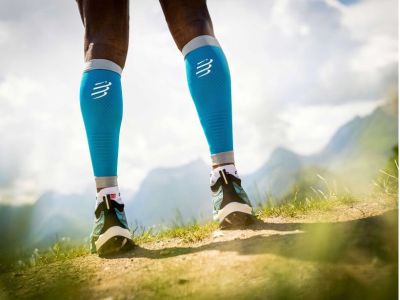 COMPRESSPORT R2 3.0 Wadenstulpen, Estate Blue/White