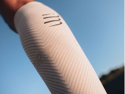 Manșoane pentru oxigen COMPRESSPORT R2, negru/gri steel