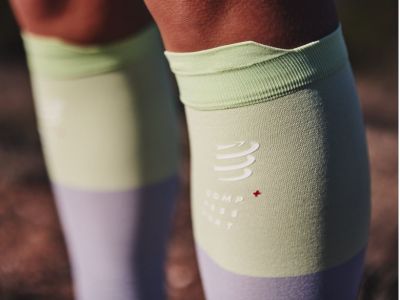 COMPRESSPORT R2v2 calf sleeves, pink