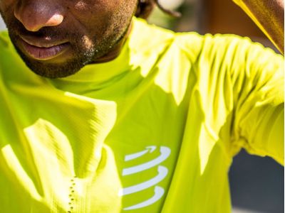 COMPRESSPORT Racing T-shirt, Black/Safety Yellow