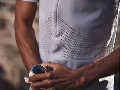 Tricou COMPRESSPORT Trail cu jumătate de fermoar, albastru